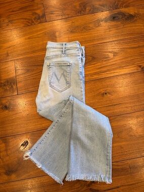 MOTHER Hustler Ankle Fray in high life. Size 28, gorgeous!